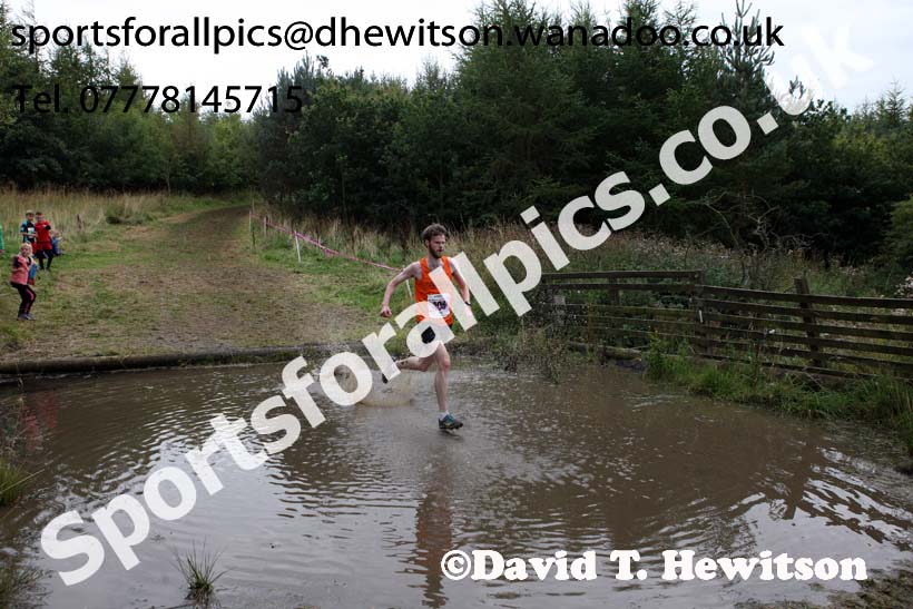 Senior mens Start Fitness North Eastern Harrier League, Tanfield, County Durham. Photo: David T. Hewitson/Sports for All Pics